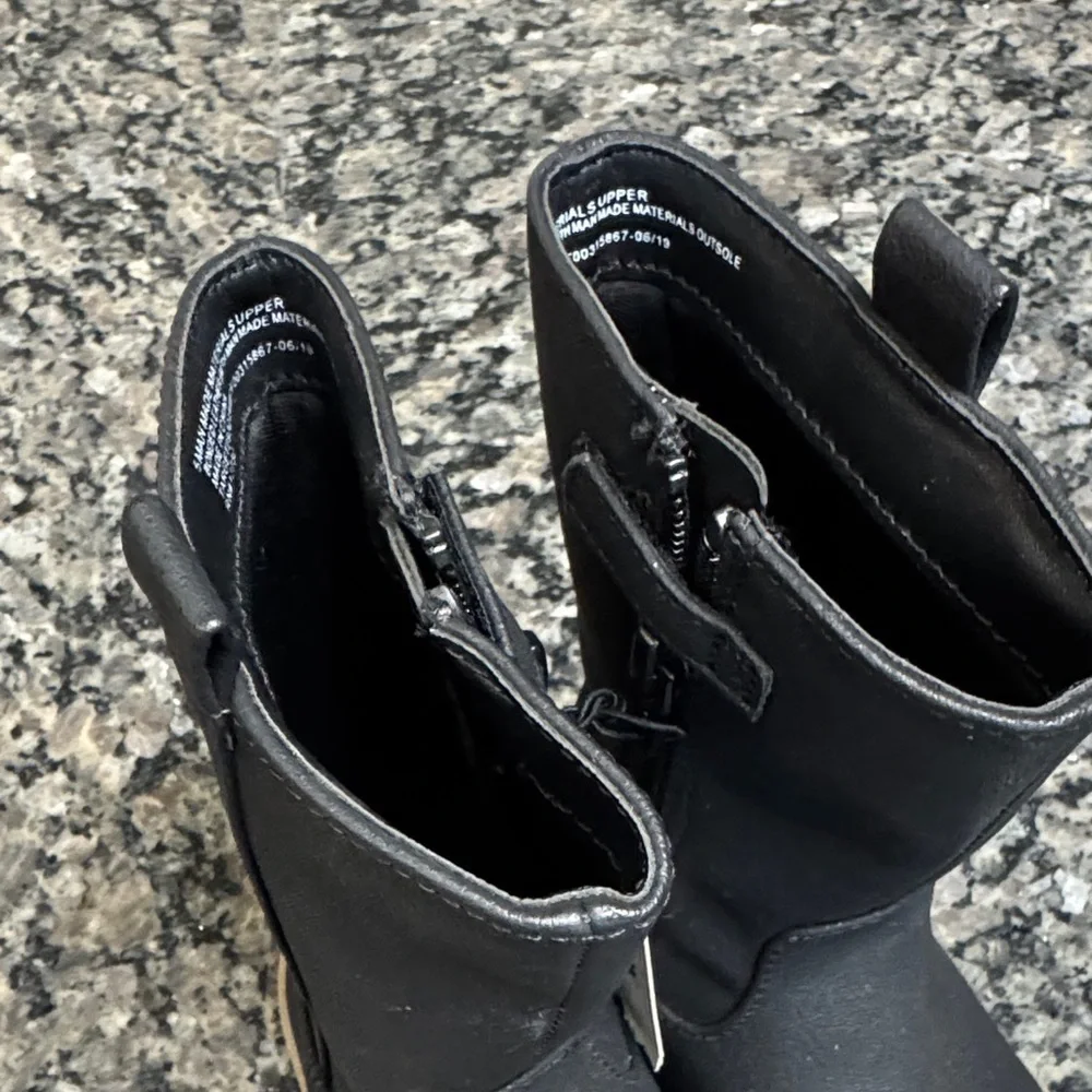 Cat & Jack Black Kids Boots with Tan Soles NWT